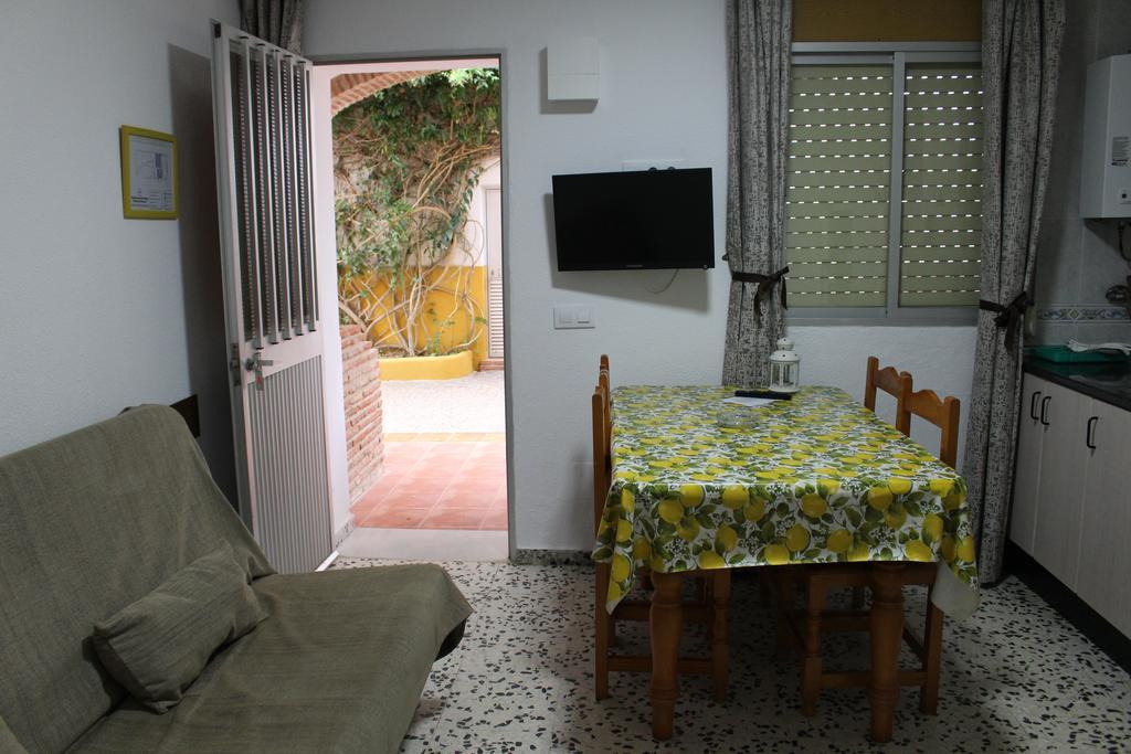 Apartamentos Bolonia Paraiso 外观 照片