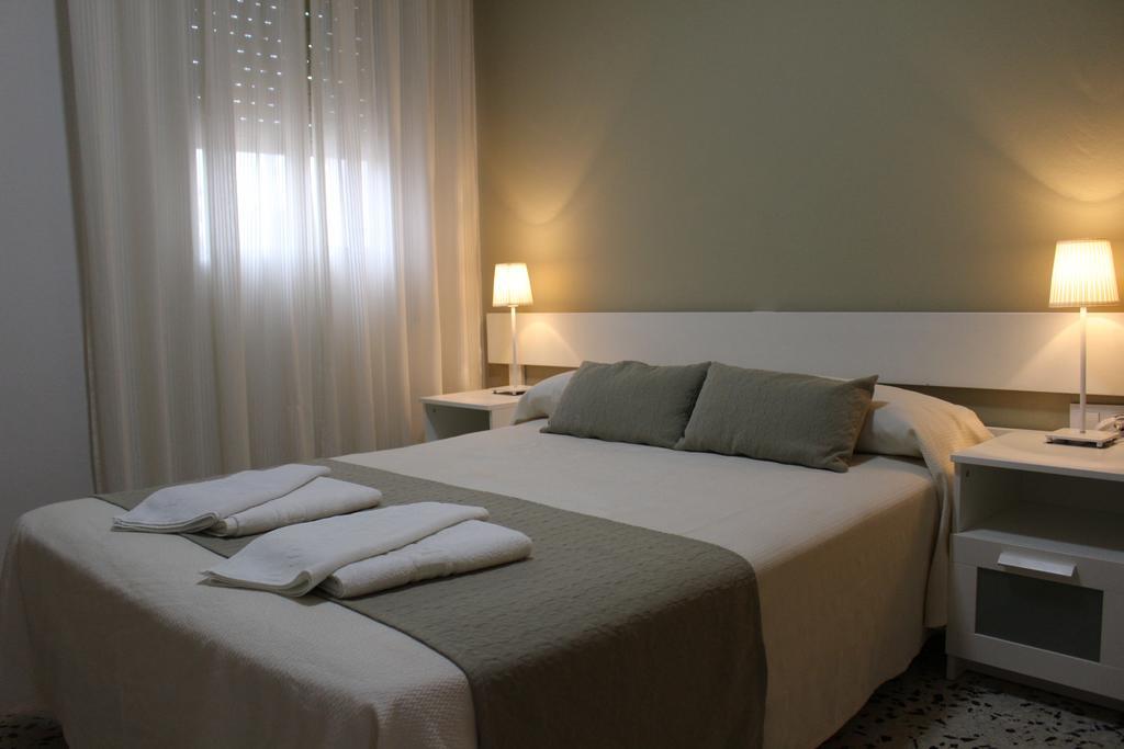 Apartamentos Bolonia Paraiso 外观 照片